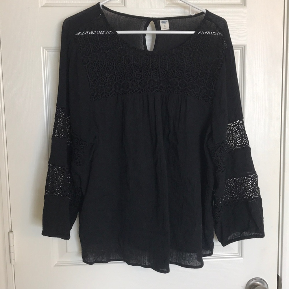 Old Navy lace top